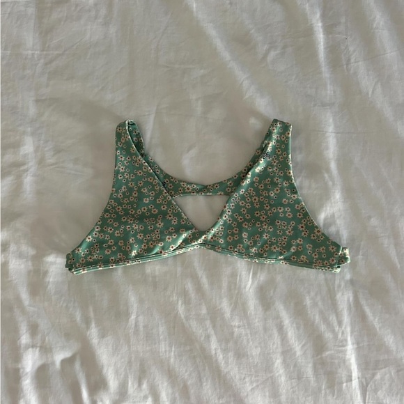 BENOA jaden sophia top - Picture 1 of 2